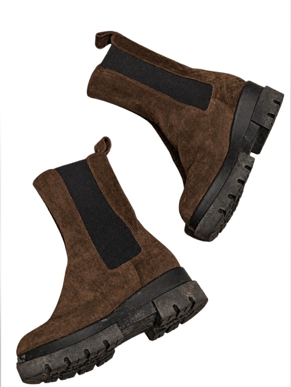 La CANADIENNE Brown Suede Combat Chelsea Boots with Black Elastic